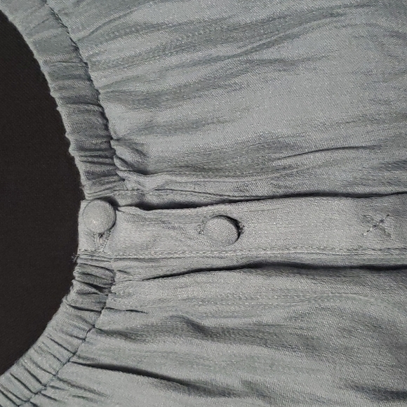 Esley dress  from Anthropologie - Picture 4 of 10